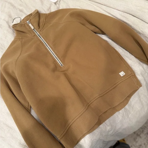 Vuori Women's Restore Half Zip Hoodie - Picture 1 of 5